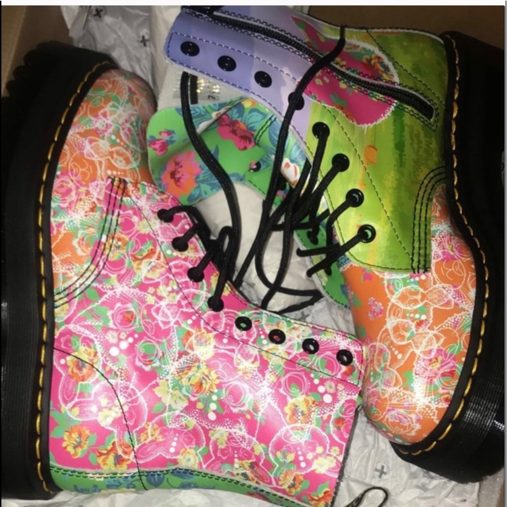 Dr.Martens
